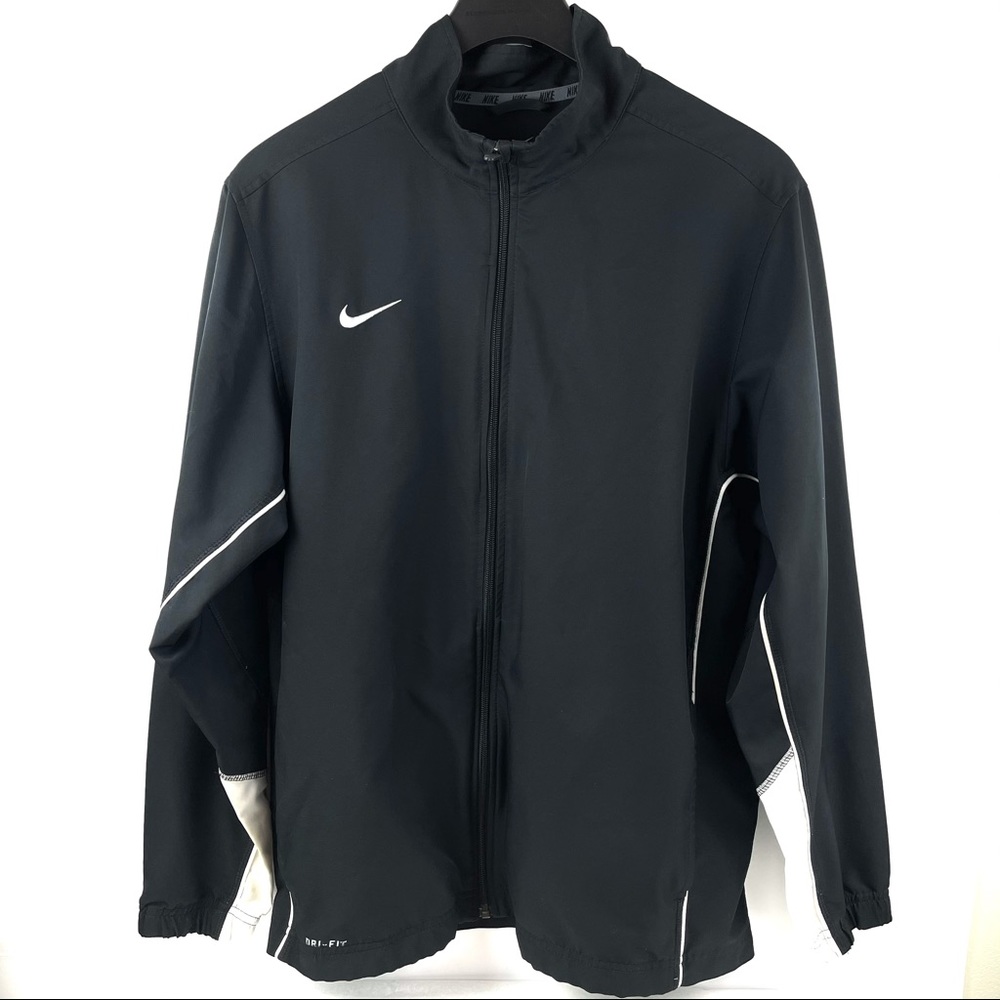 Nike Dri-Fit windbreaker jacket